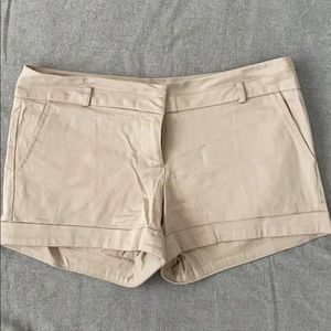 Forever 21 khaki shorts